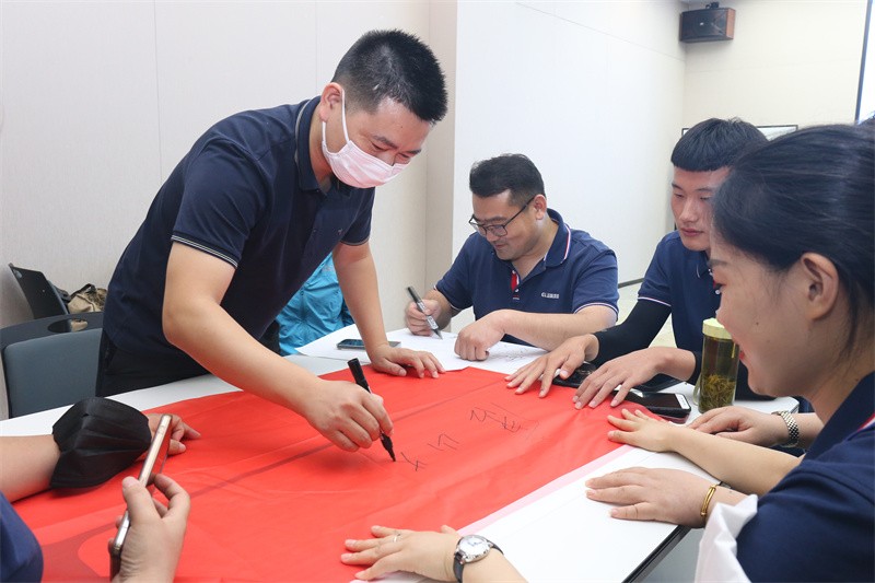 逆风飞扬 决战7月——云体育官网-云体育（中国）
7月PK启动大会